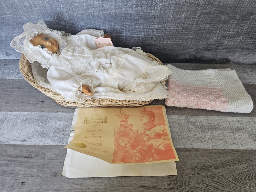 VTG Robert Raikes Originals JULIET Wood Christening Baby Doll in BASKET 16" 1989